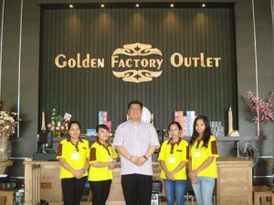 Golden Factory Outlet Staff
