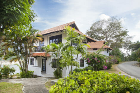 Nongsa Point Marina Resort Batam Deluxe Villa (Outside View)-1