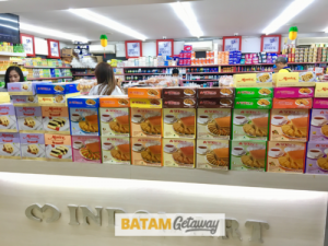 Top things to do in batam, treats & titbits shopping