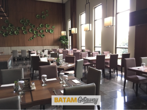 I Hotel Baloi Batam - Breakfast Restaurant