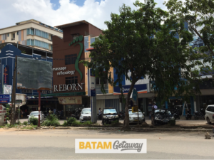 I Hotel Baloi Batam - Shophouses Opposite Hotel 2