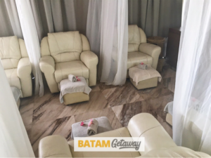 Montigo Resorts Batam spa foot massage