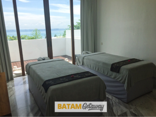 Montigo Resorts Batam review couple spa