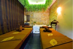 Eska Hotel Batam Massage Room