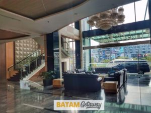 Batam Nagoya Hill Hotel Review lobby