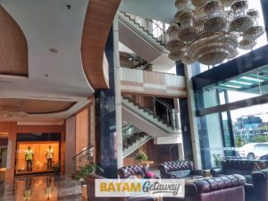 batam nagoya hill hotel review main lobby