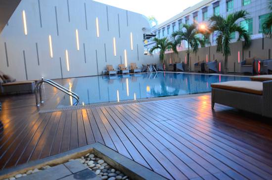 batam nagoya hill hotel review pool