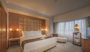 Batam Allium Hotel blog review samali suite