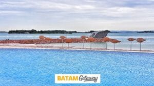 Harris Barelang Resort Batam Infinity Pool