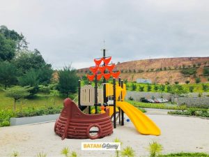 Harris Barelang Resort Batam Playground
