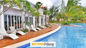Harris Barelang Resort Batam Rocksalt Beach Club & Bistro-min