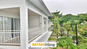 Harris Barelang Resort Batam Seaview Room (3)